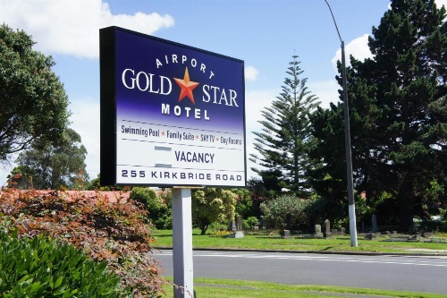 Airport Gold Star Motel image 5